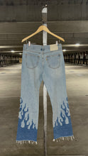 Load image into Gallery viewer, Gallery Dept. Jeans
